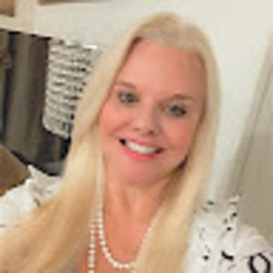 Meet your Posher, Tina